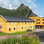 Marina Lofoten Ξενοδοχείο 3*