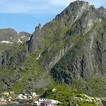 Marina Lofoten Ξενοδοχείο 3*
