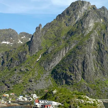 Marina Lofoten Hotel 3*