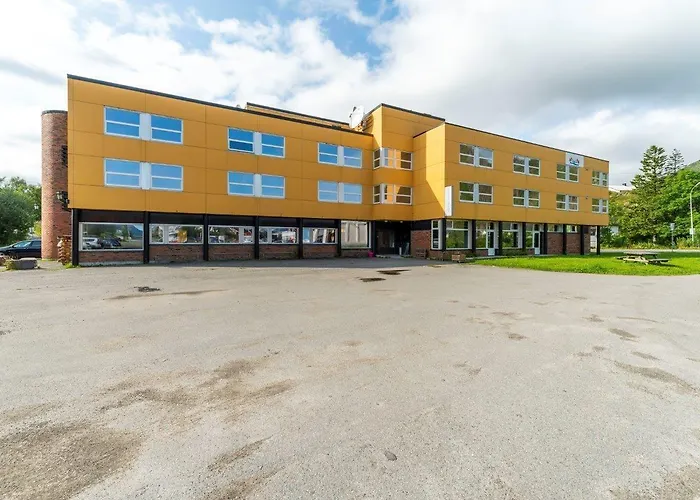 호텔 Marina Lofoten 3*