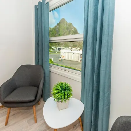 Marina Lofoten Hotel